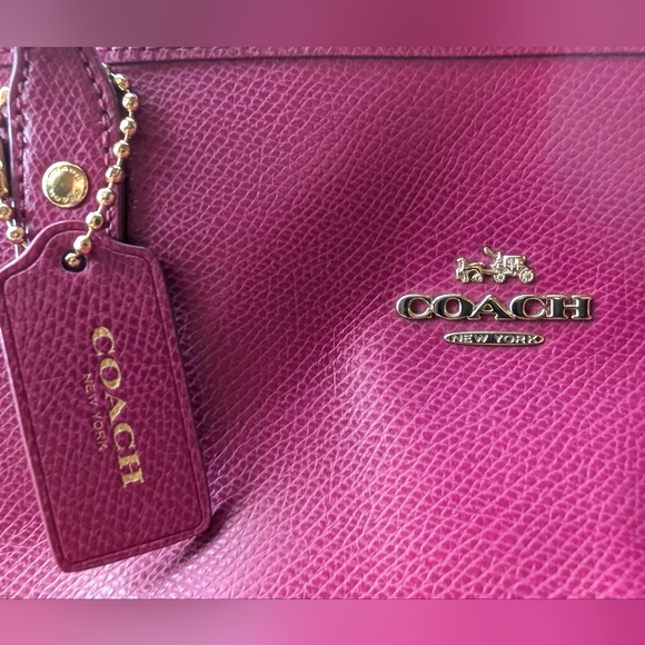 Coach Crossgrain Leather Fuschia City Zip Tote - Picture 11 of 13
